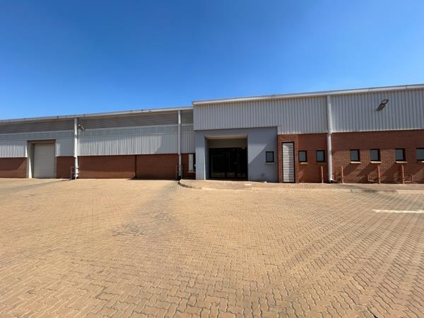 868 m² Industrial space