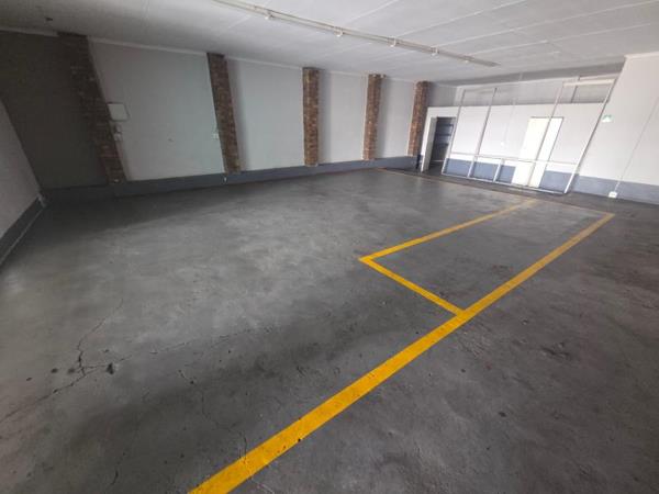 250 m² Industrial space