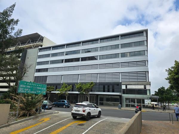 1 206 m² Office Space