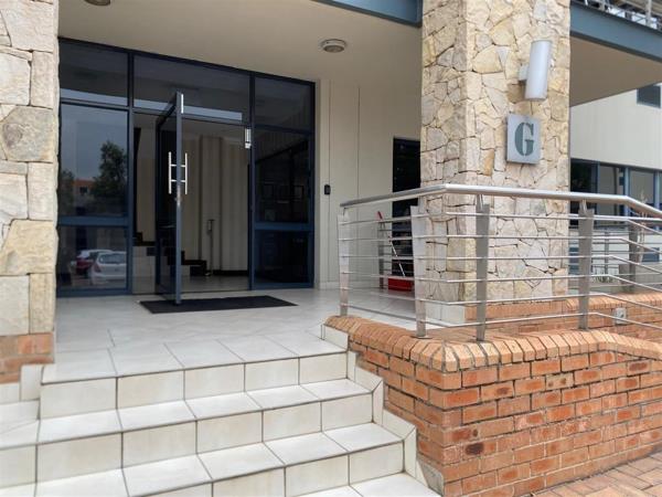 213 m² Office Space