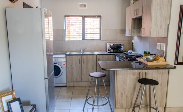 2 Bedroom Apartment