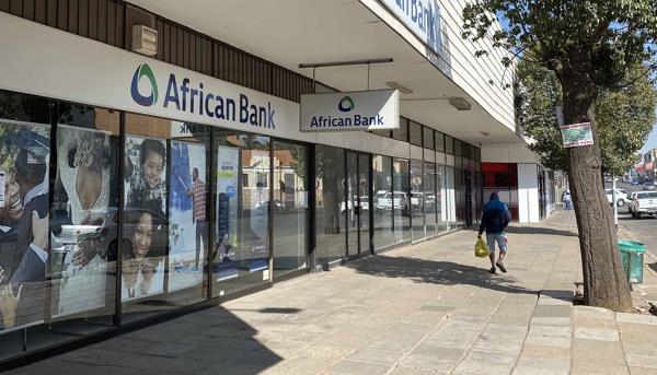 302 m² Retail Space