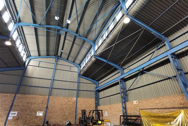 2 500 m² Commercial space