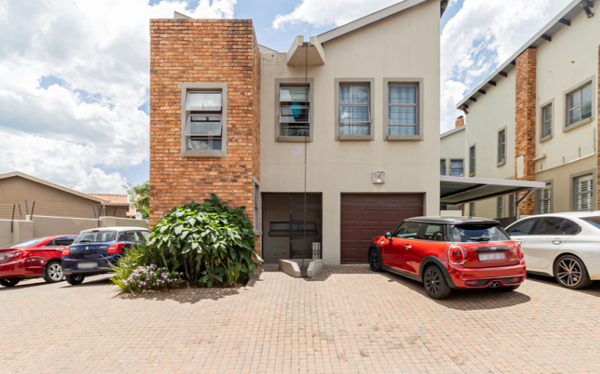 3 Bedroom Townhouse