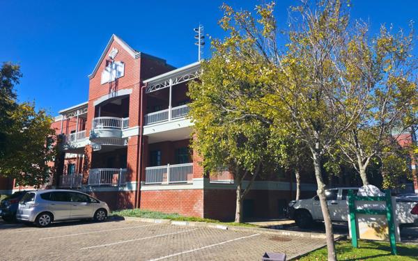 195 m² Office Space