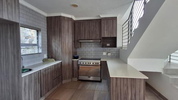 4 Bedroom Townhouse
