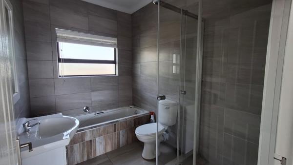 4 Bedroom Townhouse