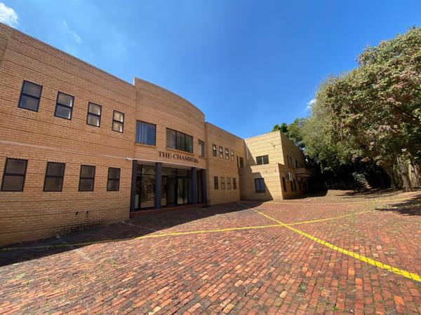 350 m² Office Space