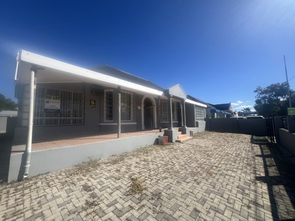 272 m² Commercial space