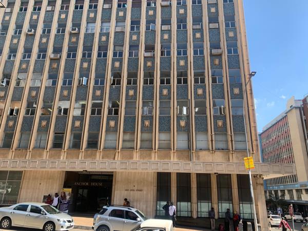 175 m² Commercial space
