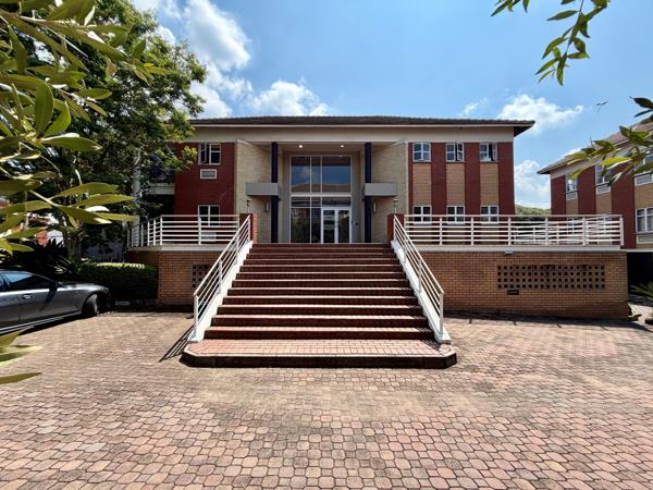 221 m² Commercial space