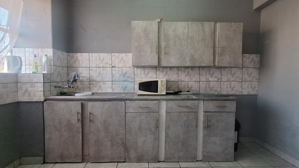 2.5 Bedroom Flat