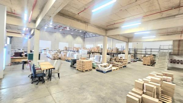 16 032 m² Commercial space