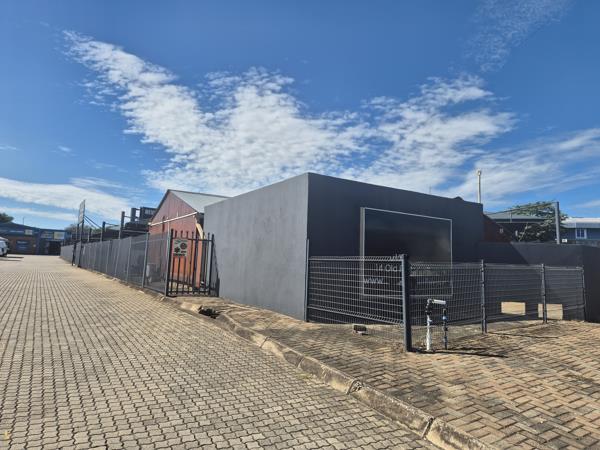 1 526 m² Retail Space