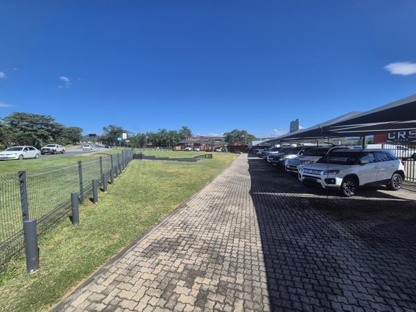 1 526 m² Retail Space