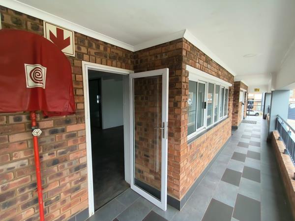 250 m² Commercial space