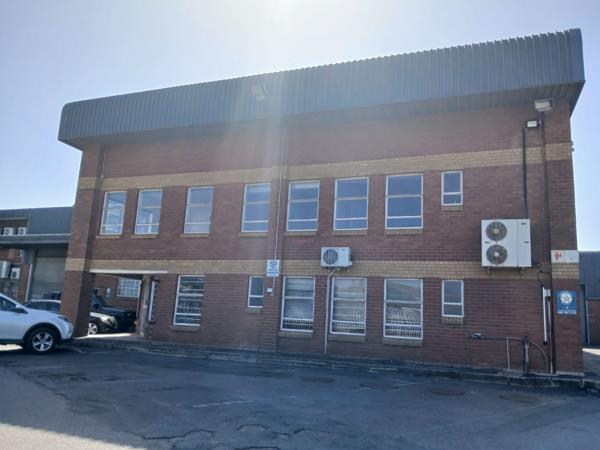 900 m² Industrial space