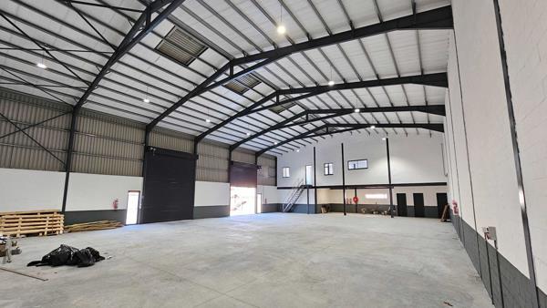 645 m² Industrial space