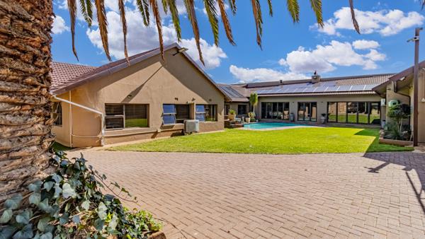 5 Bedroom House