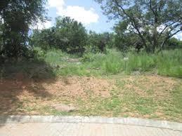 4 390 m² Land