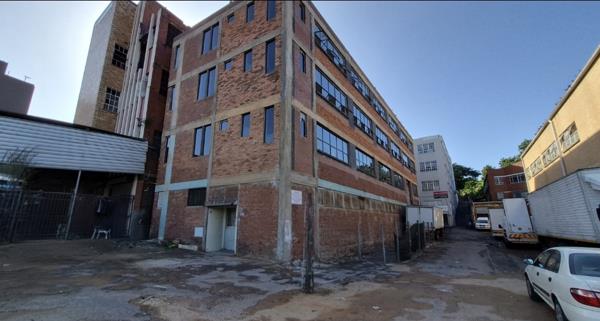 402 m² Commercial space