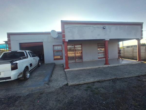 2 Bedroom House