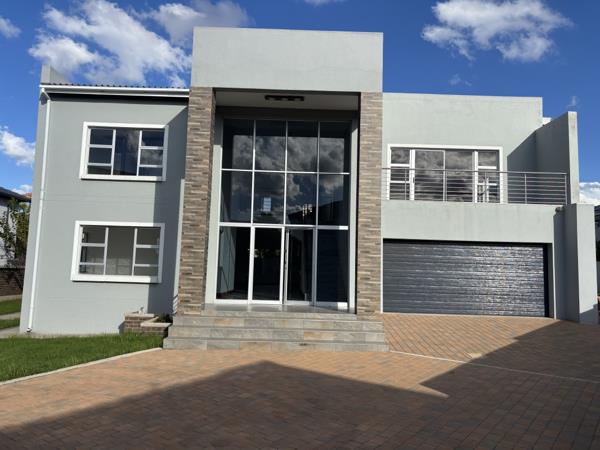 5 Bedroom House