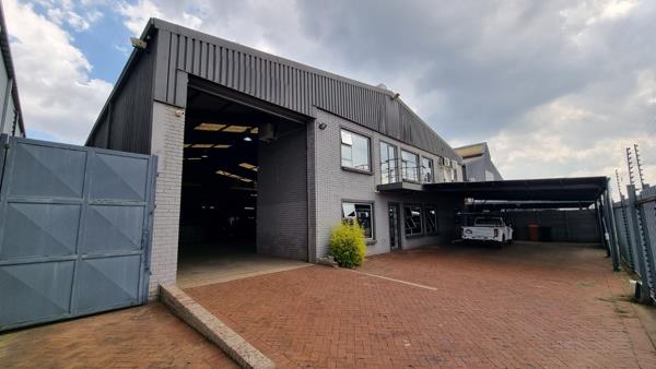 700 m² Industrial space