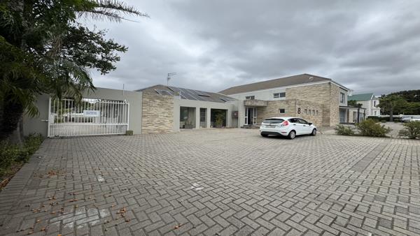 312.9 m² Commercial space