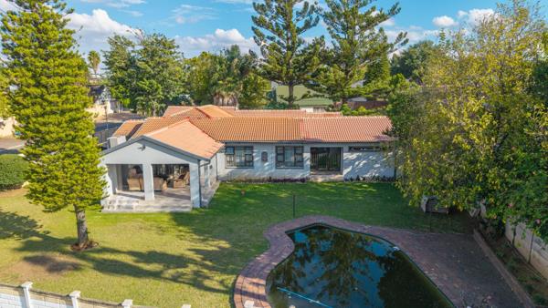 6 Bedroom House