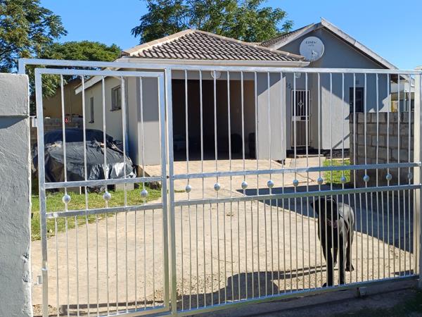 2 Bedroom House