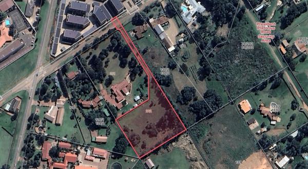 7 867 m² Land