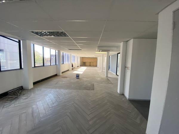 427 m² Office Space