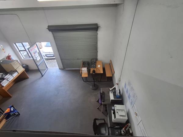 99 m² Commercial space