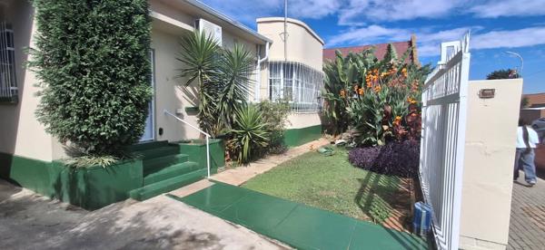 495 m² Commercial space