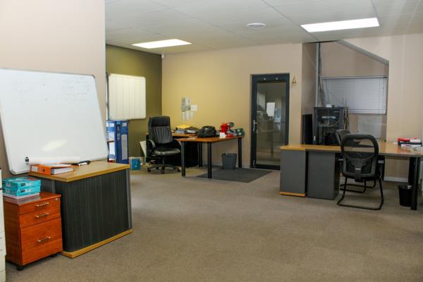 81 m² Commercial space