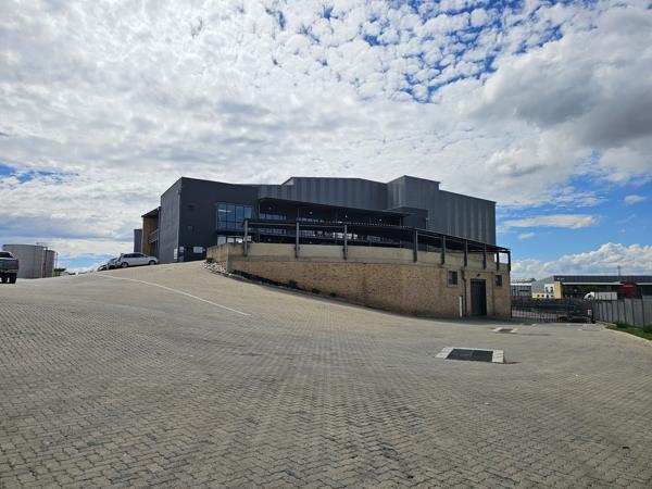 7 649 m² Industrial space