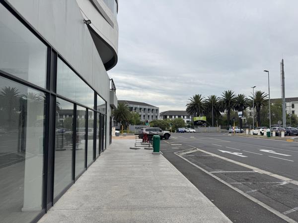 346.4 m² Retail Space