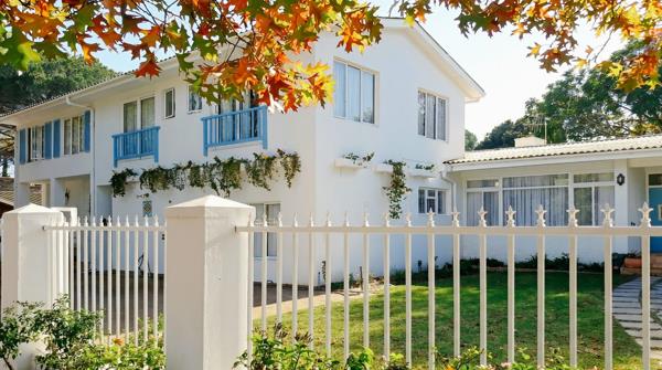 9 Bedroom House