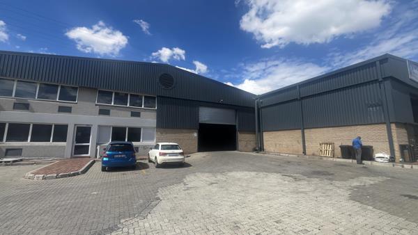 1 008 m² Industrial space