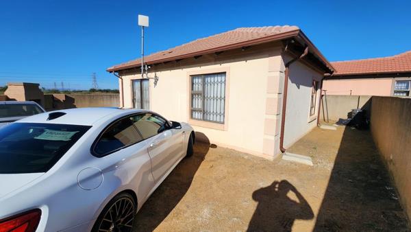2 Bedroom House