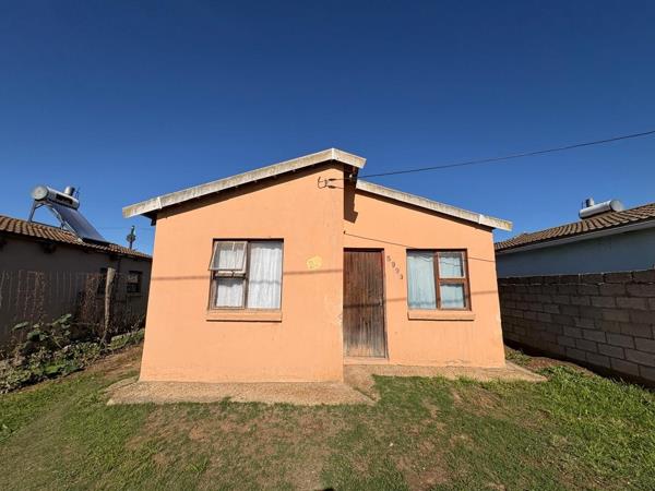 2 Bedroom House