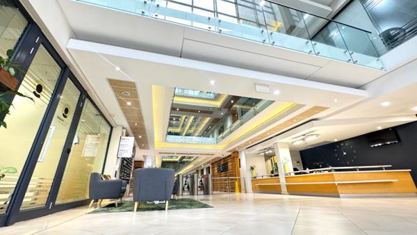 285 m² Office Space