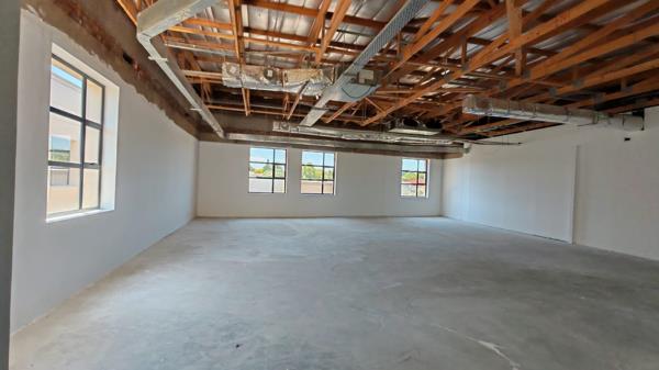 194 m² Office Space