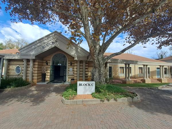 174 m² Commercial space