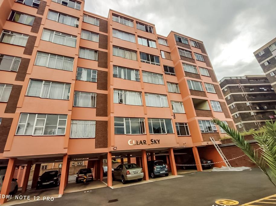 1.5 Bedroom Apartment