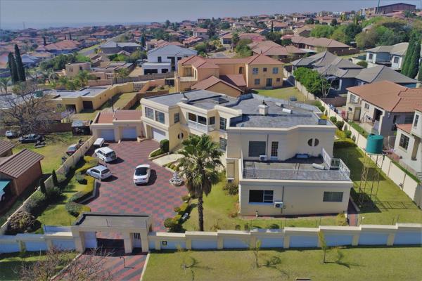 7 Bedroom House