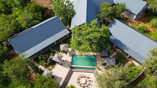 6 Bedroom House