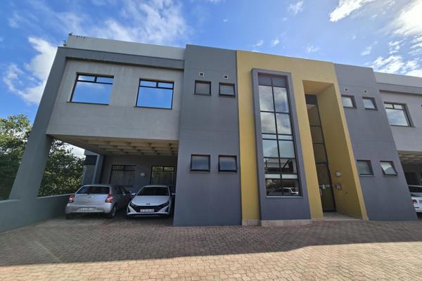230 m² Office Space