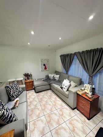 1 Bedroom Garden Cottage